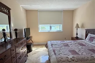 500 Bayview Dr, Sunny Isles Beach, FL 33160 - Photo 15