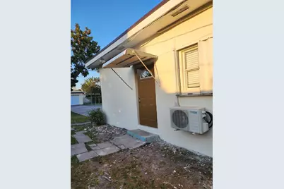1375 NE 135th St #B, North Miami, FL 33161 - Photo 7