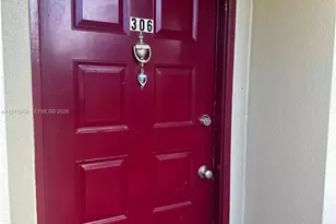 12800 SW 7th Ct, Pembroke Pines, FL 33027 - Photo 5