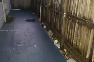 4124 SW 61st Ave, South Miami, FL 33155 - Photo 7