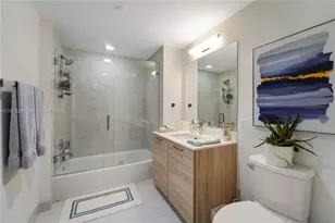 16385 Biscayne Blvd, North Miami Beach, FL 33160 - Photo 17