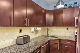 1200 West Ave, Miami Beach, FL 33139 - Photo 5