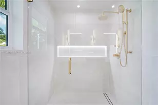 600 San Antonio Ave, Coral Gables, FL 33146 - Photo 17