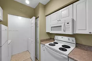 17150 N Bay Rd, Sunny Isles Beach, FL 33160 - Photo 3