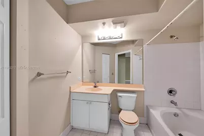 17150 N Bay Rd #2210, Sunny Isles Beach, FL 33160 - Photo 19