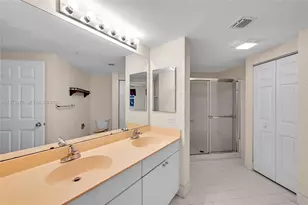 17150 N Bay Rd, Sunny Isles Beach, FL 33160 - Photo 23