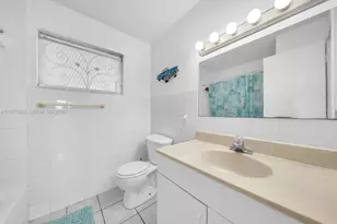 1530 NE 191st St, Miami, FL 33179 - Photo 13
