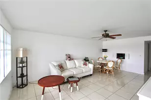 1530 NE 191st St, Miami, FL 33179 - Photo 5