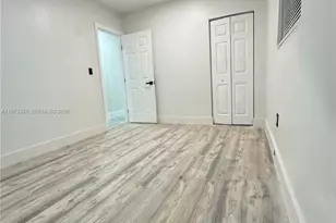 1270 NE 207th Terrace, Miami, FL 33179 - Photo 11