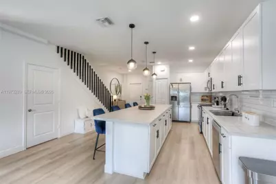 25136 SW 107th Ave, Homestead, FL 33032 - Photo 7