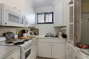 3721 SW 58th Ave, Miami, FL 33155 - Photo 21