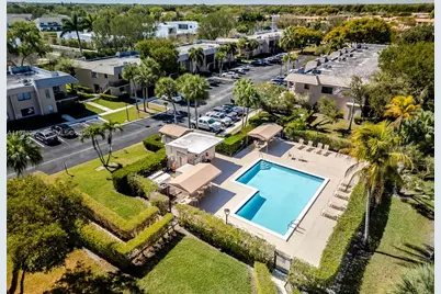 370 Racquet Club Rd #101, Weston, FL 33326 - Photo 21