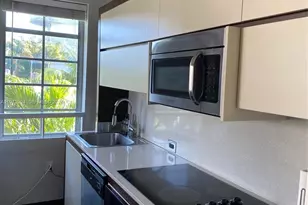 435 21st St, Miami Beach, FL 33139 - Photo 5