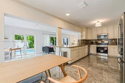 5900 NE 15th Ave, Fort Lauderdale, FL 33334 - Photo 13