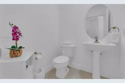 3920 NE 13th Dr, Homestead, FL 33033 - Photo 9