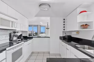 3411 Indian Creek Dr, Miami Beach, FL 33140 - Photo 17