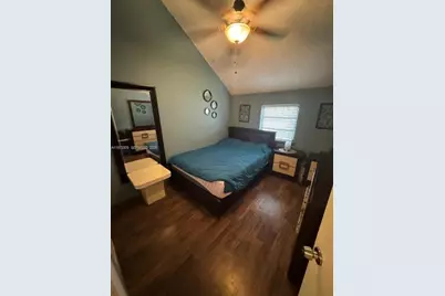 2560 Azalea Ave, Miramar, FL 33025 - Photo 19