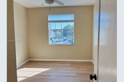 7009 Romana Way #1605, Other City - In The State Of Florida, FL 34119 - Photo 9