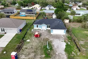 9165 100th Ct, Vero Beach, FL 32967 - Photo 11