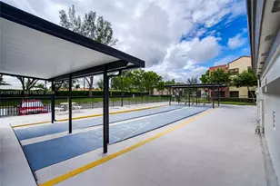 10715 W Clairmont Cir, Tamarac, FL 33321 - Photo 49