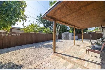 2950 NE 11th Ave, Pompano Beach, FL 33064 - Photo 37