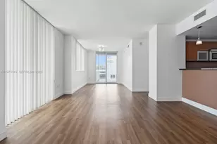 253 NE 2nd St, Miami, FL 33132 - Photo 9