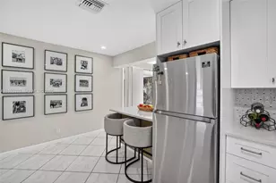 252 SW 23rd St, Fort Lauderdale, FL 33315 - Photo 17