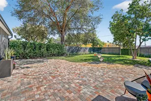 252 SW 23rd St, Fort Lauderdale, FL 33315 - Photo 51