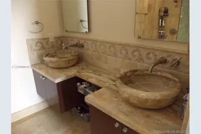 7390 SW 99th St, Pinecrest, FL 33156 - Photo 9