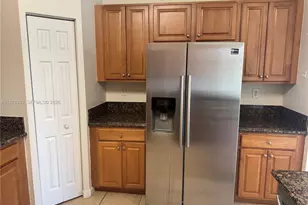 11482 NW 69th Terrace, Doral, FL 33178 - Photo 23