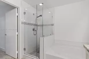 3340 NE 190th St, Aventura, FL 33180 - Photo 19