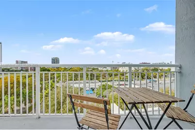 275 NE 18th St #703, Miami, FL 33132 - Photo 13