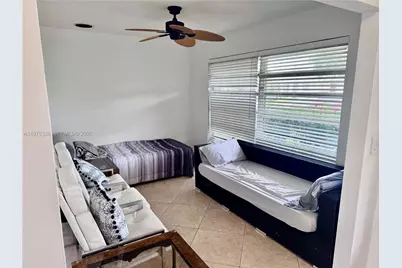 8838 Bella Vista Dr, Boca Raton, FL 33433 - Photo 5