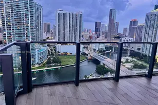 88 SW 7th St, Miami, FL 33130 - Photo 11