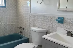 17051 NE 35th Ave, North Miami Beach, FL 33160 - Photo 5