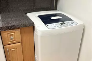 5055 NW 7th St, Miami, FL 33126 - Photo 7