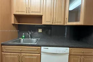 5055 NW 7th St, Miami, FL 33126 - Photo 5