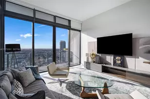 88 SW 7th St, Miami, FL 33130 - Photo 11