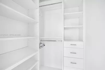 88 SW 7th St #4203, Miami, FL 33130 - Photo 35