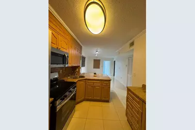 2575 SW 27th Ave #214, Miami, FL 33133 - Photo 3