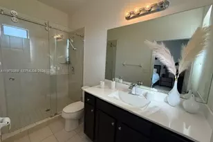 3400 W 92nd Pl, Hialeah, FL 33018 - Photo 17
