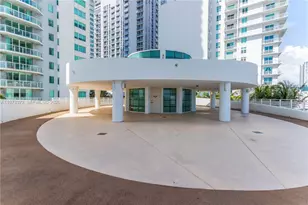 253 NE 2nd St, Miami, FL 33132 - Photo 61