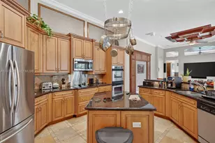 3792 Churchill Downs Dr, Davie, FL 33328 - Photo 19