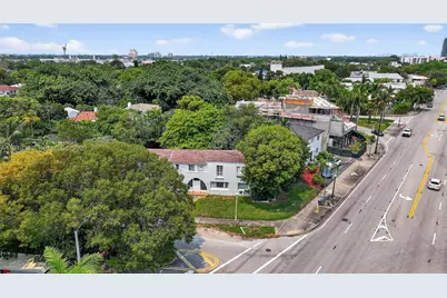 5800 Biscayne Blvd, Miami, FL 33137 - Photo 11