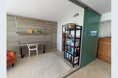 2457 Collins Ave #405, Miami Beach, FL 33140 - Photo 9