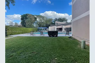 8390 Sands Point Blvd #107F, Tamarac, FL 33321 - Photo 9