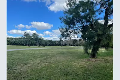 8390 Sands Point Blvd #107F, Tamarac, FL 33321 - Photo 11