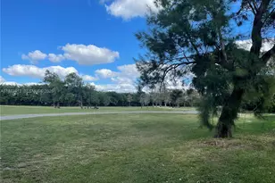 8390 Sands Point Blvd, Tamarac, FL 33321 - Photo 11