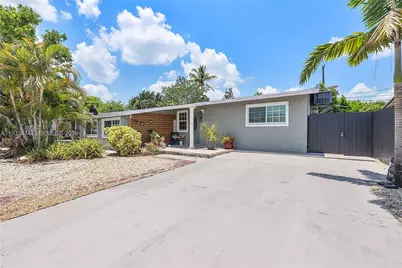 3410 N 72nd Ter, Hollywood, FL 33024 - Photo 1