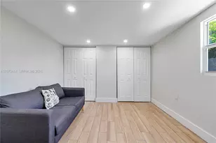 3410 N 72nd Terrace, Hollywood, FL 33024 - Photo 29